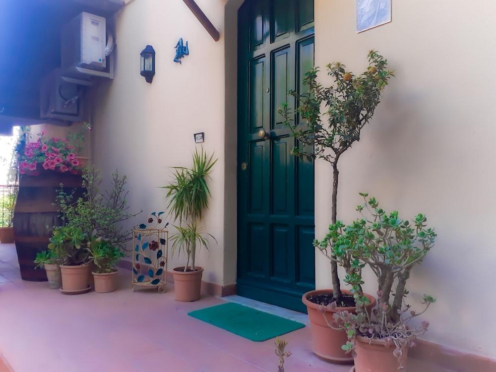 Bed And Breakfast Rosangela Taormina Bagian luar foto