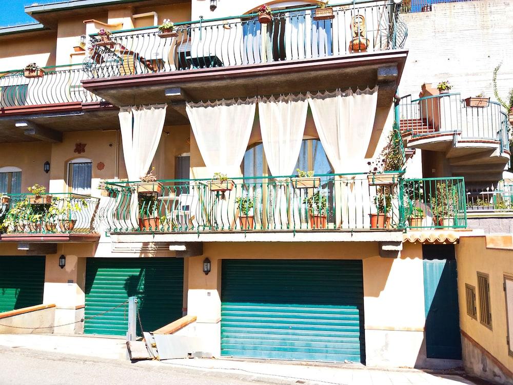 Bed And Breakfast Rosangela Taormina Bagian luar foto