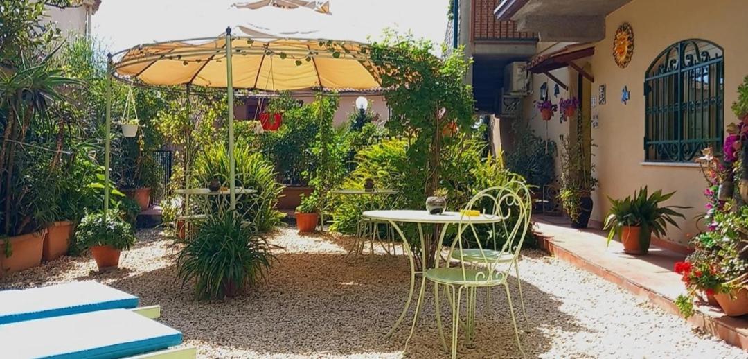 Bed And Breakfast Rosangela Taormina Bagian luar foto