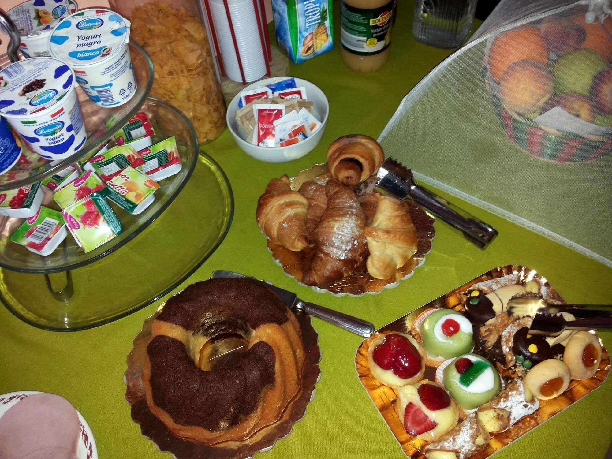 Bed And Breakfast Rosangela Taormina Bagian luar foto
