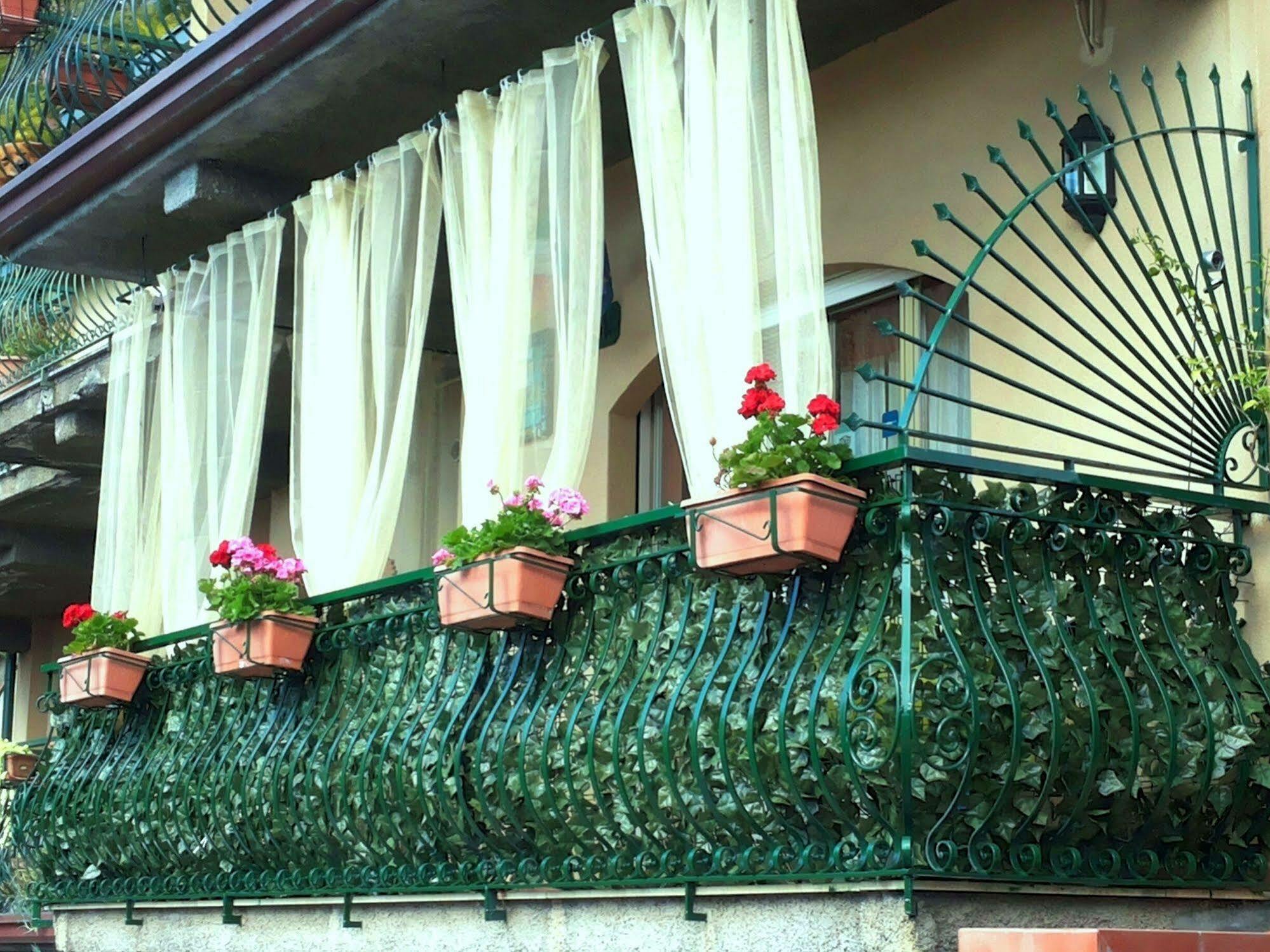 Bed And Breakfast Rosangela Taormina Bagian luar foto